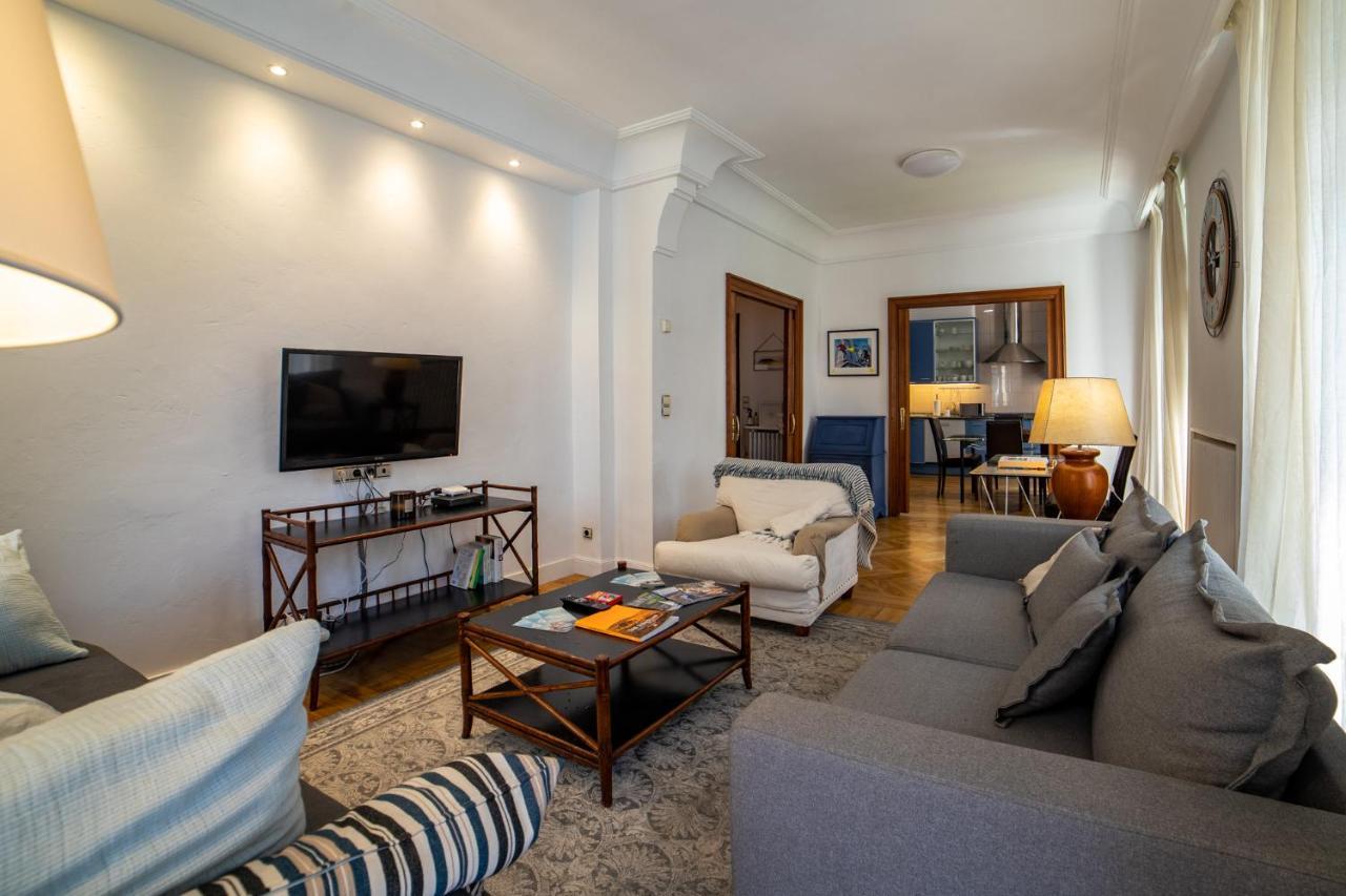 La Concha Cozy Balcony Apartment By Cisan Rentals Σαν Σεμπαστιάν Εξωτερικό φωτογραφία