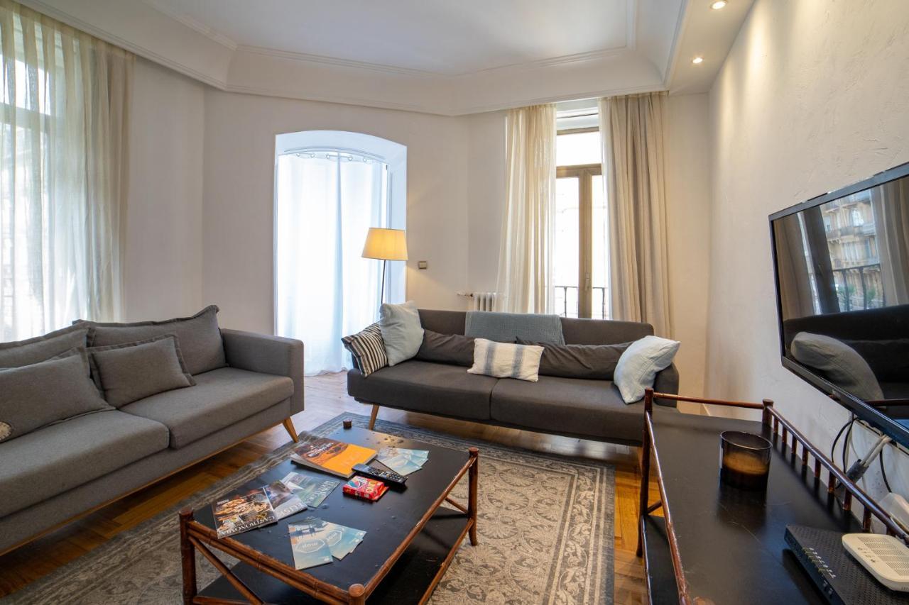 La Concha Cozy Balcony Apartment By Cisan Rentals Σαν Σεμπαστιάν Εξωτερικό φωτογραφία