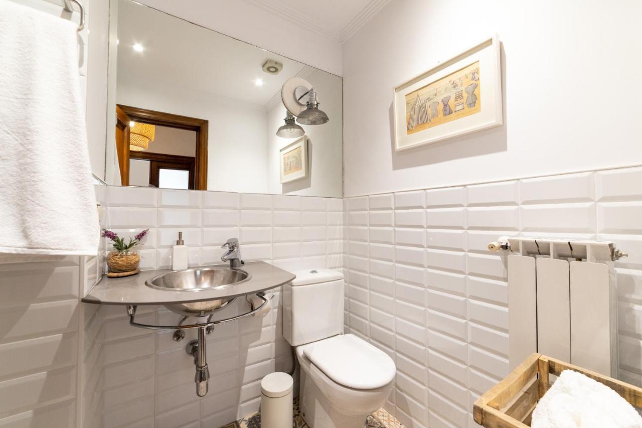 La Concha Cozy Balcony Apartment By Cisan Rentals Σαν Σεμπαστιάν Εξωτερικό φωτογραφία