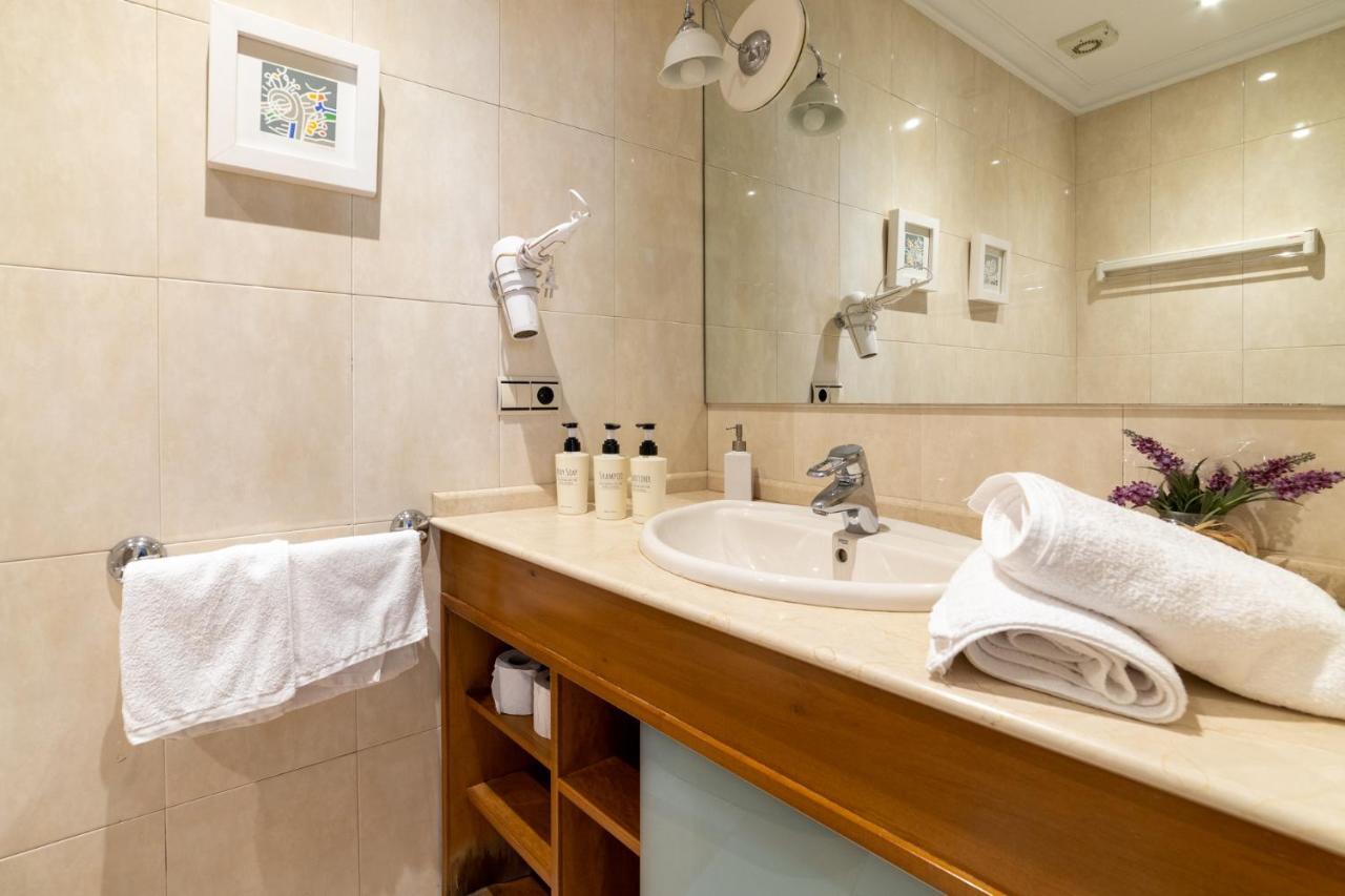 La Concha Cozy Balcony Apartment By Cisan Rentals Σαν Σεμπαστιάν Εξωτερικό φωτογραφία