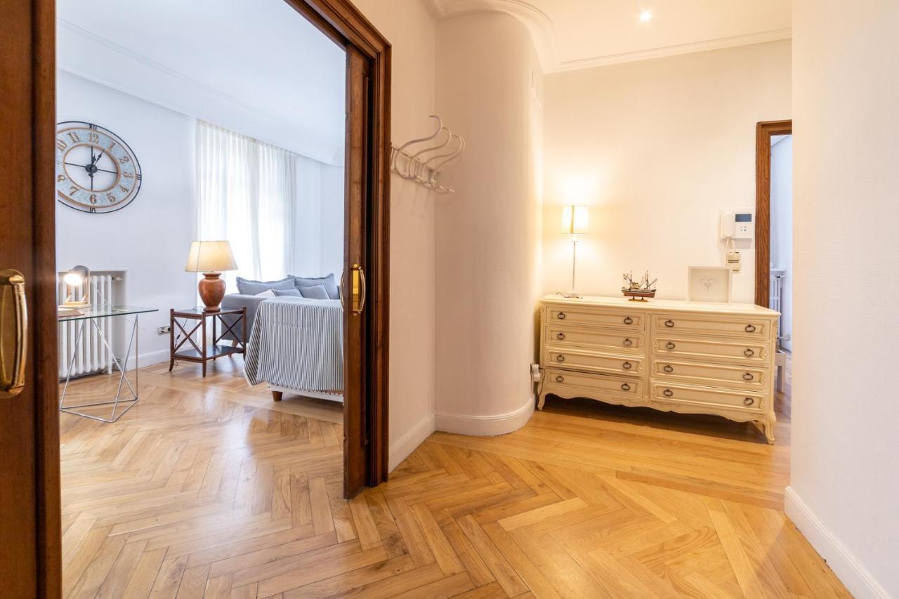 La Concha Cozy Balcony Apartment By Cisan Rentals Σαν Σεμπαστιάν Εξωτερικό φωτογραφία